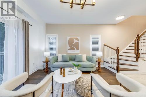 4152 Galileo Common, Burlington, ON - Indoor Photo Showing Living Room