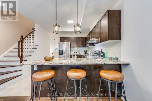 4152 Galileo Common, Burlington, ON - Indoor Photo Showing Kitchen With Stainless Steel Kitchen With Upgraded Kitchen