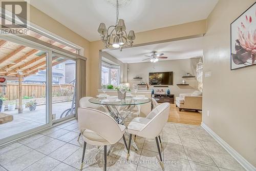 31 Watsonbrook Drive, Brampton, ON - Indoor Photo Showing Dining Room