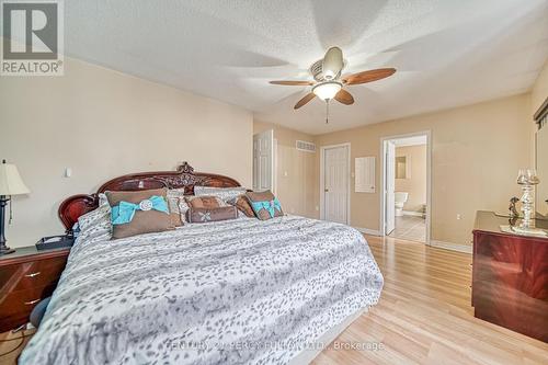 31 Watsonbrook Drive, Brampton, ON - Indoor Photo Showing Bedroom