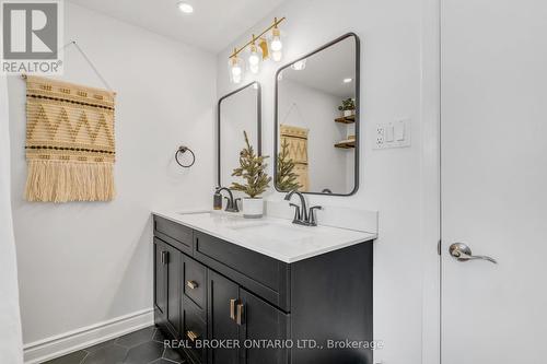 1168 Westerdam Road, Mississauga, ON - Indoor Photo Showing Bathroom