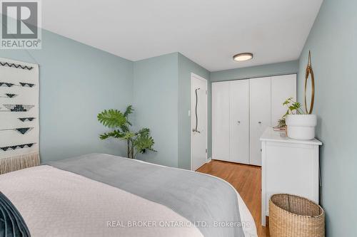 1168 Westerdam Road, Mississauga, ON - Indoor Photo Showing Bedroom