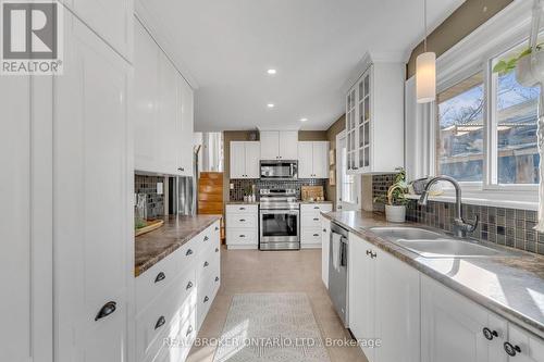 1168 Westerdam Road, Mississauga, ON - Indoor Photo Showing Kitchen With Double Sink