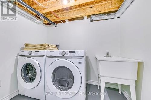 3078 Janice Drive, Oakville, ON - Indoor Photo Showing Laundry Room