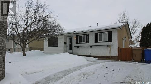 88 Thorn Crescent, Regina, SK - Outdoor