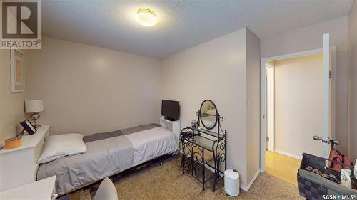 88 Thorn Crescent, Regina, SK - Indoor Photo Showing Bedroom