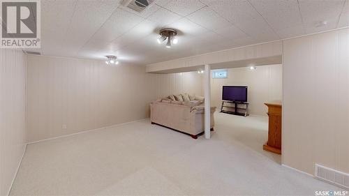 88 Thorn Crescent, Regina, SK - Indoor Photo Showing Other Room