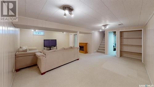 88 Thorn Crescent, Regina, SK - Indoor Photo Showing Other Room