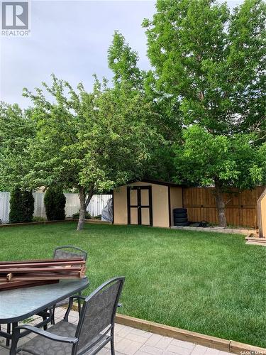 88 Thorn Crescent, Regina, SK - Outdoor With Backyard