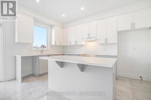 1977 Hawker, Ottawa, ON - Indoor Photo Showing Kitchen