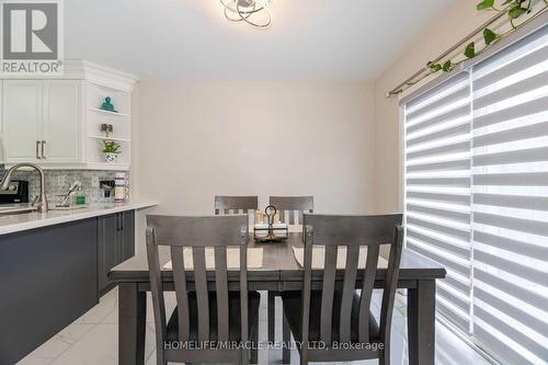 16 Hollingsworth Circle, Brampton, ON - Indoor Photo Showing Dining Room