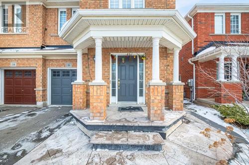 16 Hollingsworth Circle, Brampton, ON - Outdoor