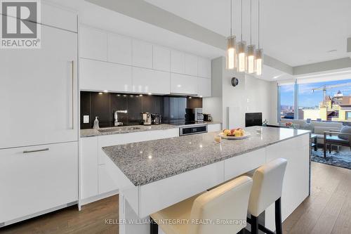 806 - 101 Queen Street, Ottawa, ON - Indoor Photo Showing Kitchen With Upgraded Kitchen