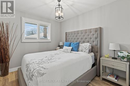 7169 Viscount Street, Niagara Falls (212 - Morrison), ON - Indoor Photo Showing Bedroom