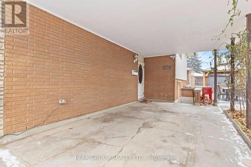 7169 Viscount Street, Niagara Falls (212 - Morrison), ON - Outdoor With Exterior