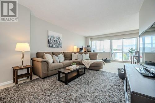 505 - 45 Westmount Road N, Waterloo, ON - Indoor Photo Showing Living Room