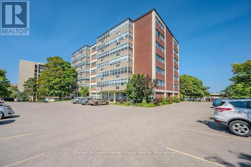 505 - 45 Westmount Road N, Waterloo, ON - Outdoor