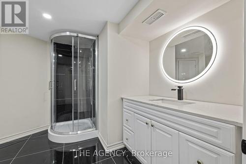 5122 Jepson Street, Niagara Falls (211 - Cherrywood), ON - Indoor Photo Showing Bathroom