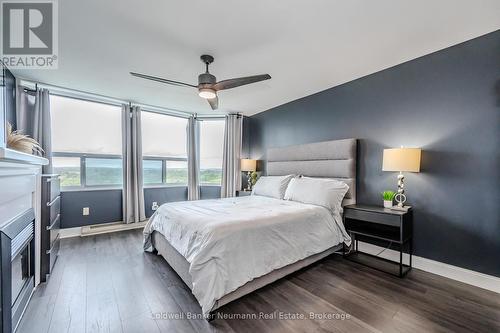 1206 - 55 Green Valley Drive, Kitchener, ON - Indoor Photo Showing Bedroom