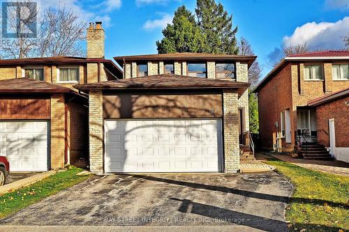 128 Larksmere Court, Markham, ON - Outdoor With Facade