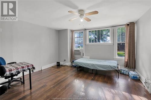 412 Prince Road, Windsor, ON - Indoor Photo Showing Bedroom