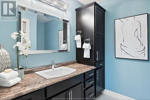 2454 Skinner Street, Lasalle, ON - Indoor Photo Showing Bathroom