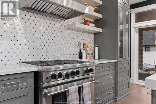 544 River Downs Avenue, Lakeshore, ON - Indoor Photo Showing Kitchen