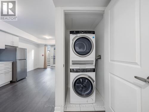 3 - 16 Marquette Avenue, Toronto, ON - Indoor Photo Showing Laundry Room