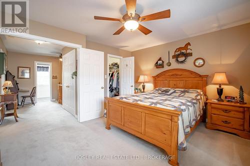 20 Robertson Road, Niagara-On-The-Lake (107 - Glendale), ON - Indoor Photo Showing Bedroom