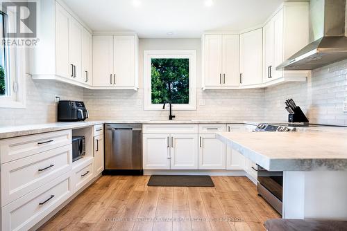 2775 Highway 3, Port Colborne (874 - Sherkston), ON - Indoor Photo Showing Kitchen With Upgraded Kitchen