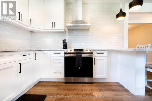 2775 Highway 3, Port Colborne (874 - Sherkston), ON - Indoor Photo Showing Kitchen With Upgraded Kitchen