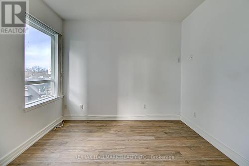 406 - 19 Avondale Avenue, Toronto, ON - Indoor Photo Showing Other Room