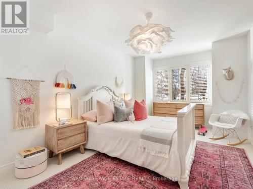 136 Silver Birch Avenue, Toronto, ON - Indoor Photo Showing Bedroom