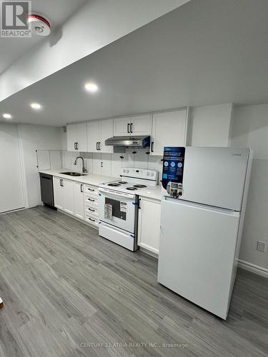 Bsmt - 43 Creedon Crescent, Ajax, ON - Indoor Photo Showing Kitchen