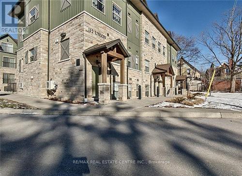 B105 - 112 Union Street E, Waterloo, ON - Outdoor With Facade