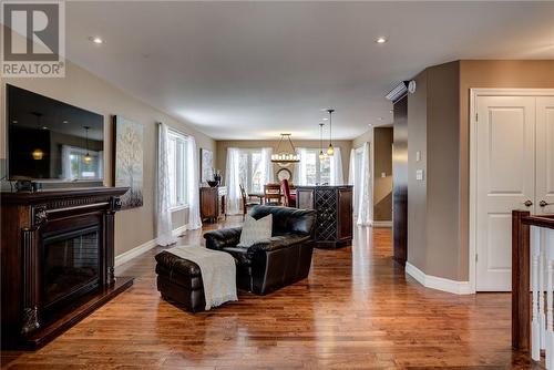 1650 Skyward Drive, Sudbury, ON - Indoor Photo Showing Living Room With Fireplace