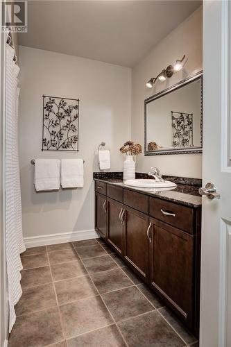 1650 Skyward Drive, Sudbury, ON - Indoor Photo Showing Bathroom