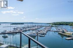 302 72 Seapoint Road  Dartmouth, NS B3B 0R8