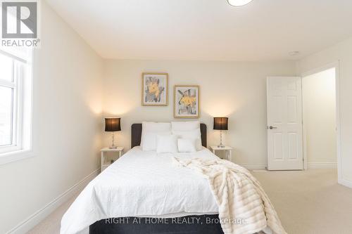 156 Cranesbill Road, Ottawa, ON - Indoor Photo Showing Bedroom