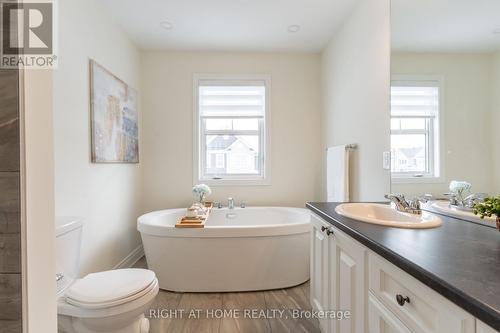 156 Cranesbill Road, Ottawa, ON - Indoor Photo Showing Bathroom