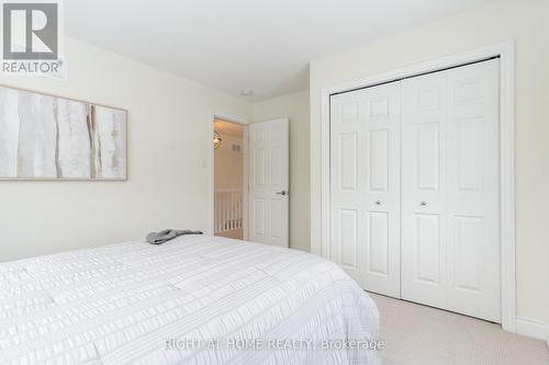 156 Cranesbill Road, Ottawa, ON - Indoor Photo Showing Bedroom