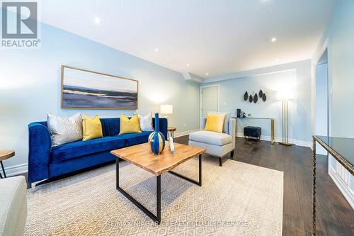 42 Kenhatch Boulevard, Toronto (Agincourt North), ON - Indoor Photo Showing Living Room