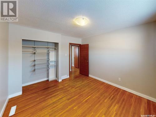 20 Bond Crescent, Regina, SK - Indoor Photo Showing Other Room