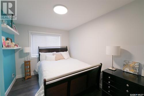 515 Antler Crescent, Warman, SK - Indoor Photo Showing Bedroom