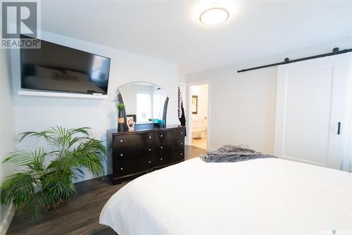 515 Antler Crescent, Warman, SK - Indoor Photo Showing Bedroom