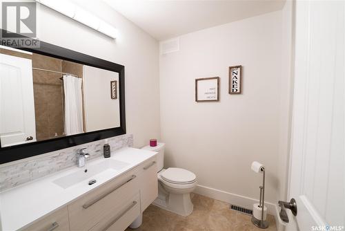 515 Antler Crescent, Warman, SK - Indoor Photo Showing Bathroom