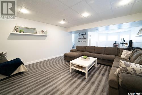 515 Antler Crescent, Warman, SK - Indoor Photo Showing Living Room