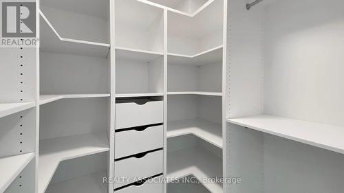 1515 - 175 Bamburgh Circle, Toronto, ON - Indoor With Storage