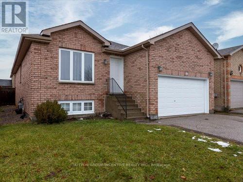 10 Larkin Drive, Barrie, ON - Outdoor