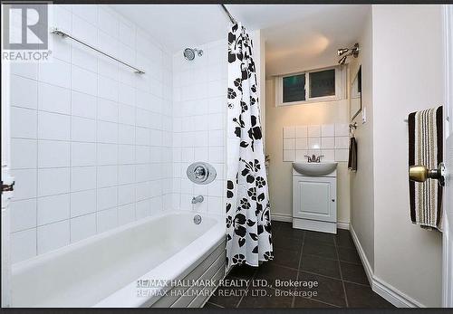 71 Ecclestone Drive, Brampton, ON - Indoor Photo Showing Bathroom